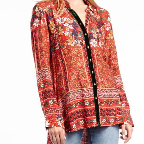 Aratta Tops - ARATTA Rise & Shine Floral Shirt Medium